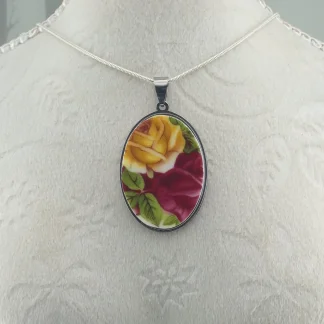 Oval Old Country Rose Pendant #5